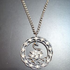 Sarah Coventry Silver Swan Pendant Necklace